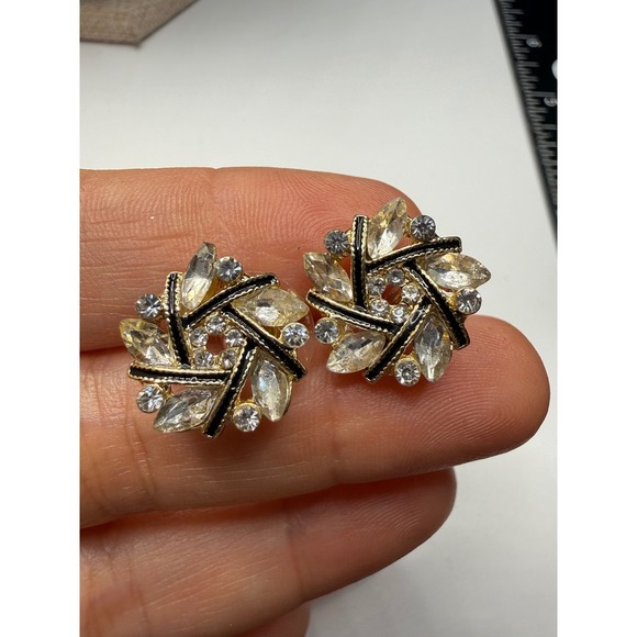 Jewelry - Vintage Gold‎ Tone Crystal Pinwheel Stud Earrings Black Enamel Accent Statement